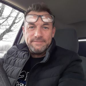 Meet your Posher, Troy